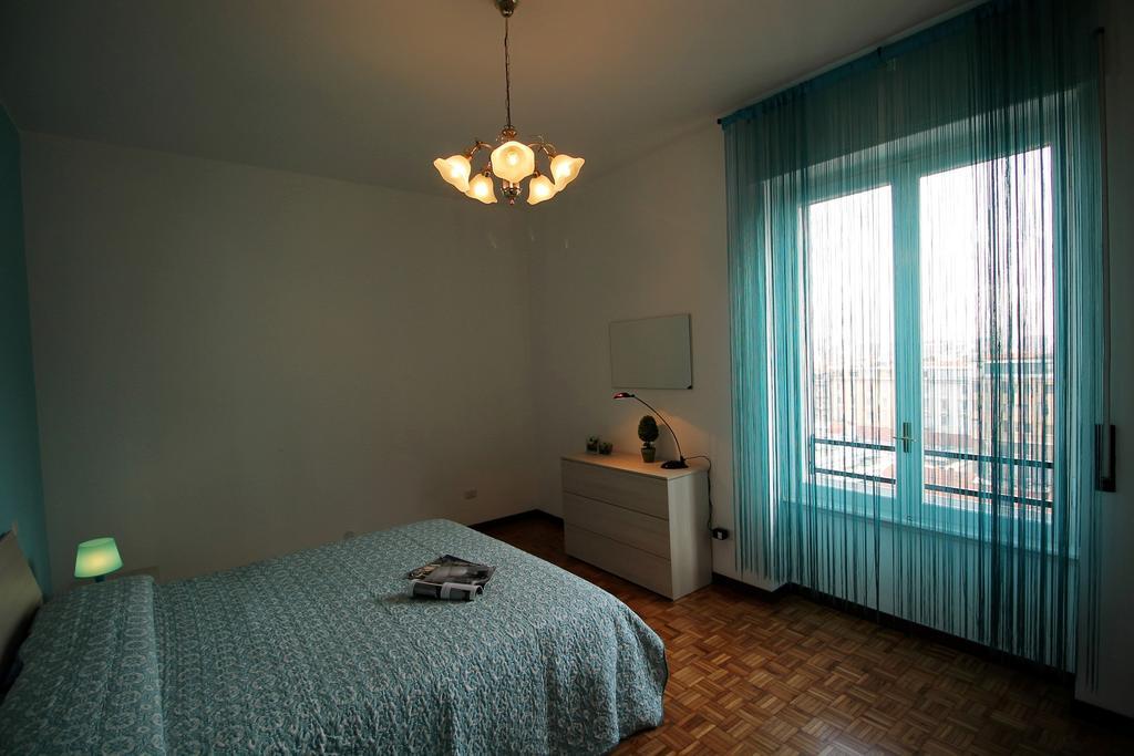 Ferienwohnung House Navigli Mailand Exterior foto